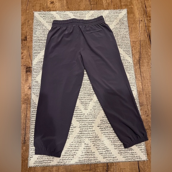 Apana Comfortable Lightweight Jogger Athleisure Activewear - Picture 2 of 9